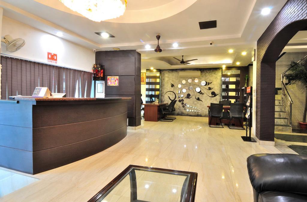 Arihant Inn-Near Blk Hospital New Delhi Exteriör bild