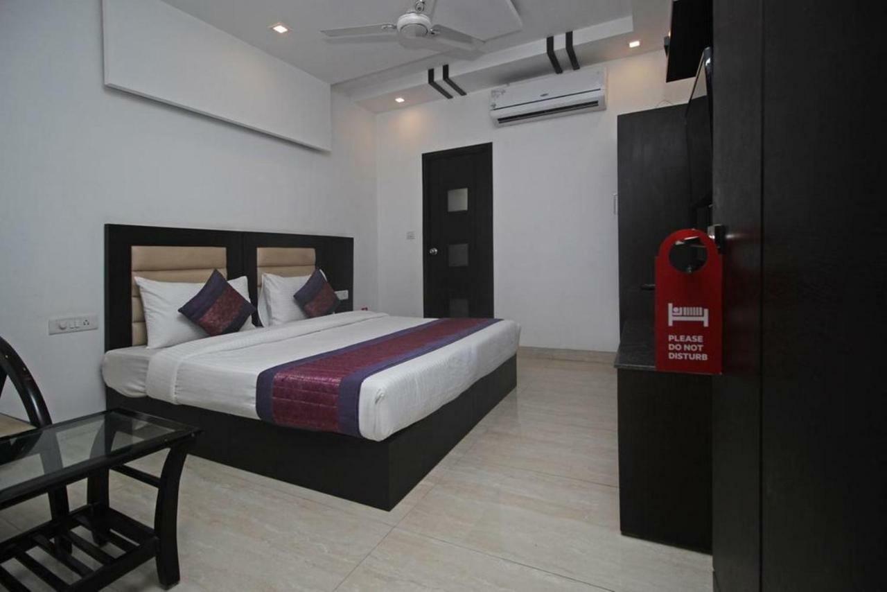 Arihant Inn-Near Blk Hospital New Delhi Exteriör bild